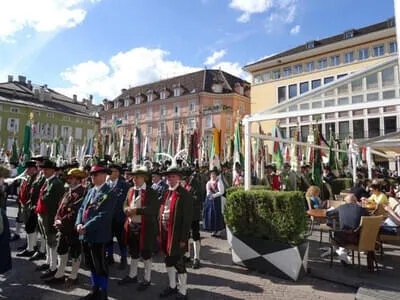 Kreuzsegnung Bozen 18.04.2015 Bild 57